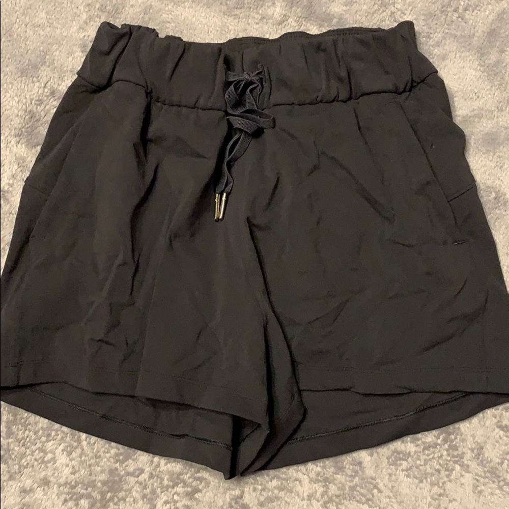 Black high waisted lululemon shorts